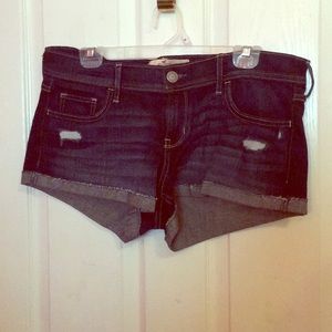 Hollister Short